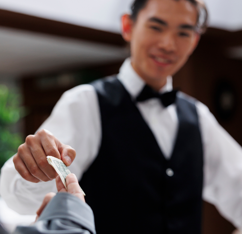 Ristoranti italiani: presto la mancia sarà obbligatoria?