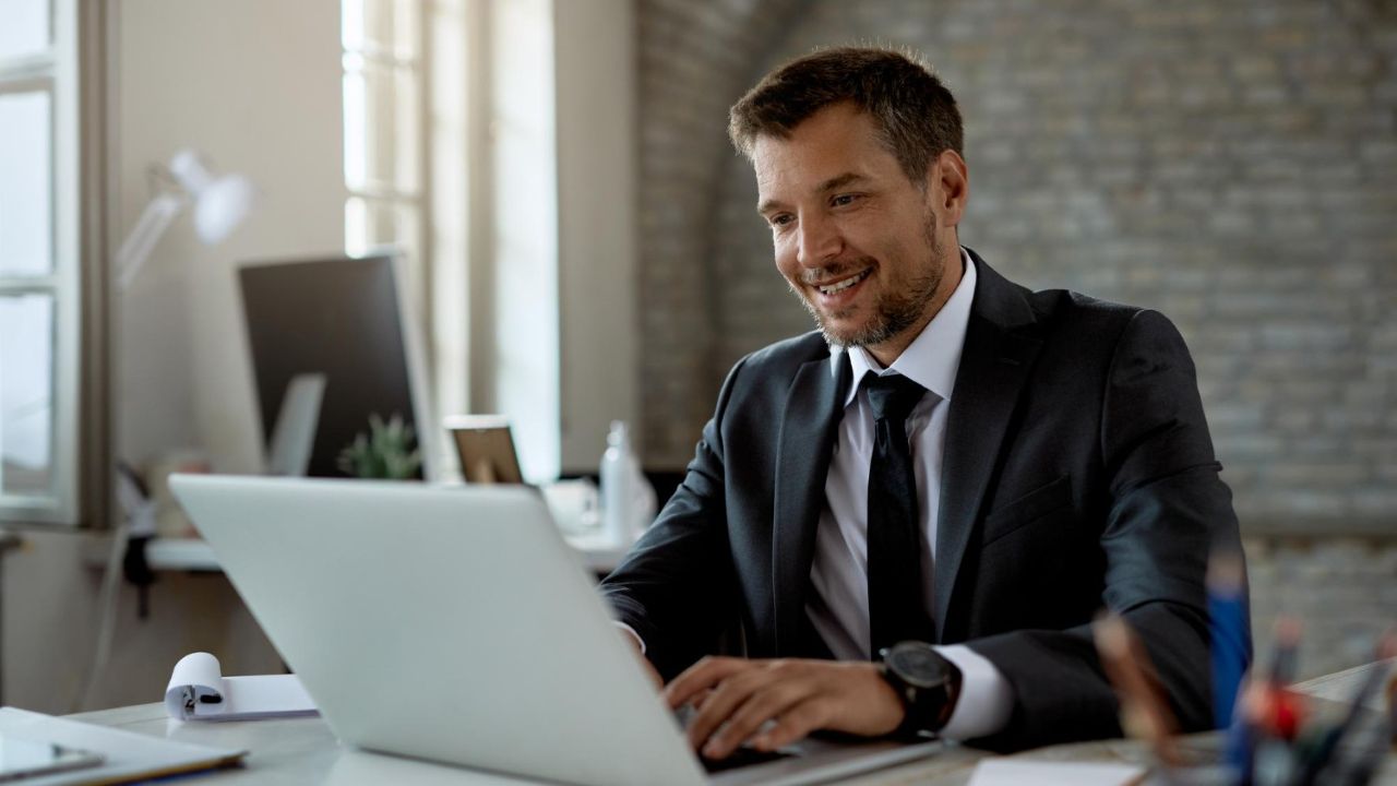 Conto aziendale con 4% di interesse annuo fisso sulla liquidità non investita: l’offerta di Vivid