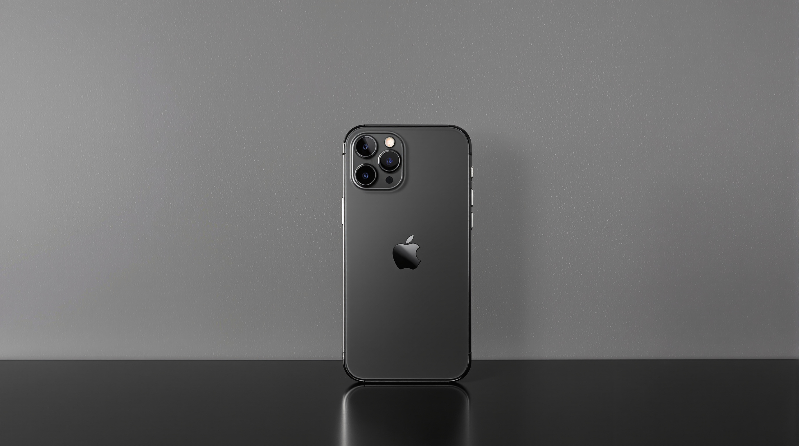 WhatsApp porta account multipli su iPhone