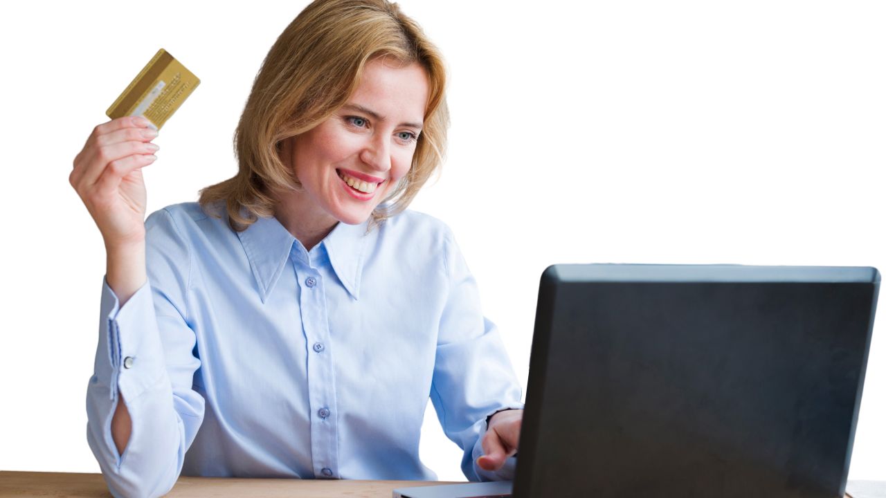 Conto Corrente Arancio, doppietta show a Natale: 4% di interessi e 4% di cashback per 6 mesi