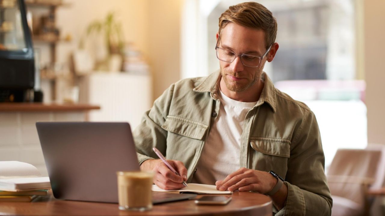 Con il conto aziendale Vivid ottieni fino al 10% di cashback super ogni acquisto