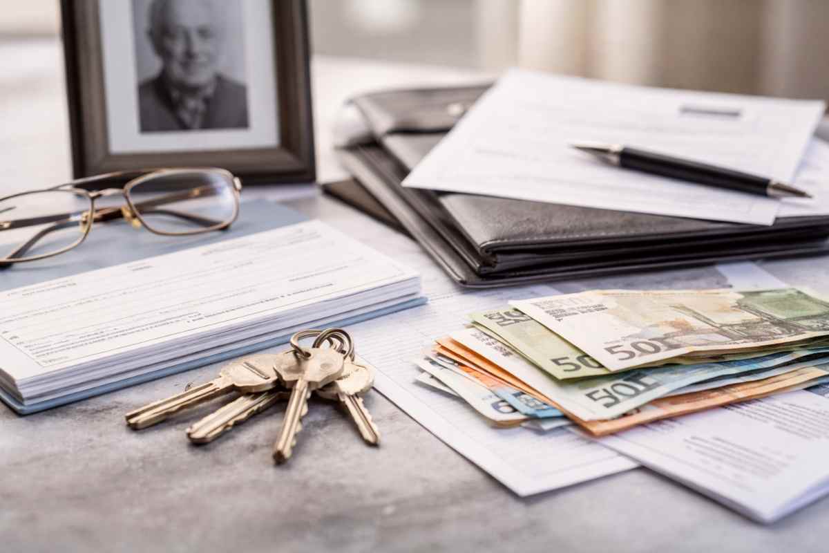 Conto cointestato con persona deceduta: come riscuotere e chiuderlo