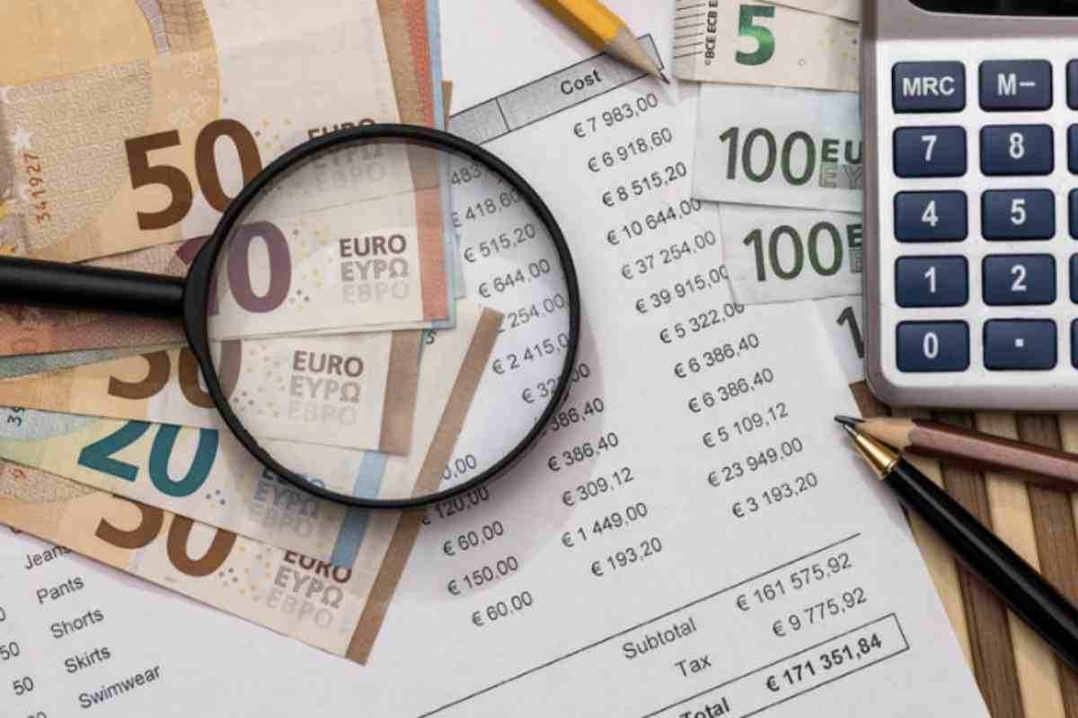 Il meccanismo dell’Assegno di Inclusione è semplice solo in apparenza. L’importo viene calcolato come integrazione tra il reddito