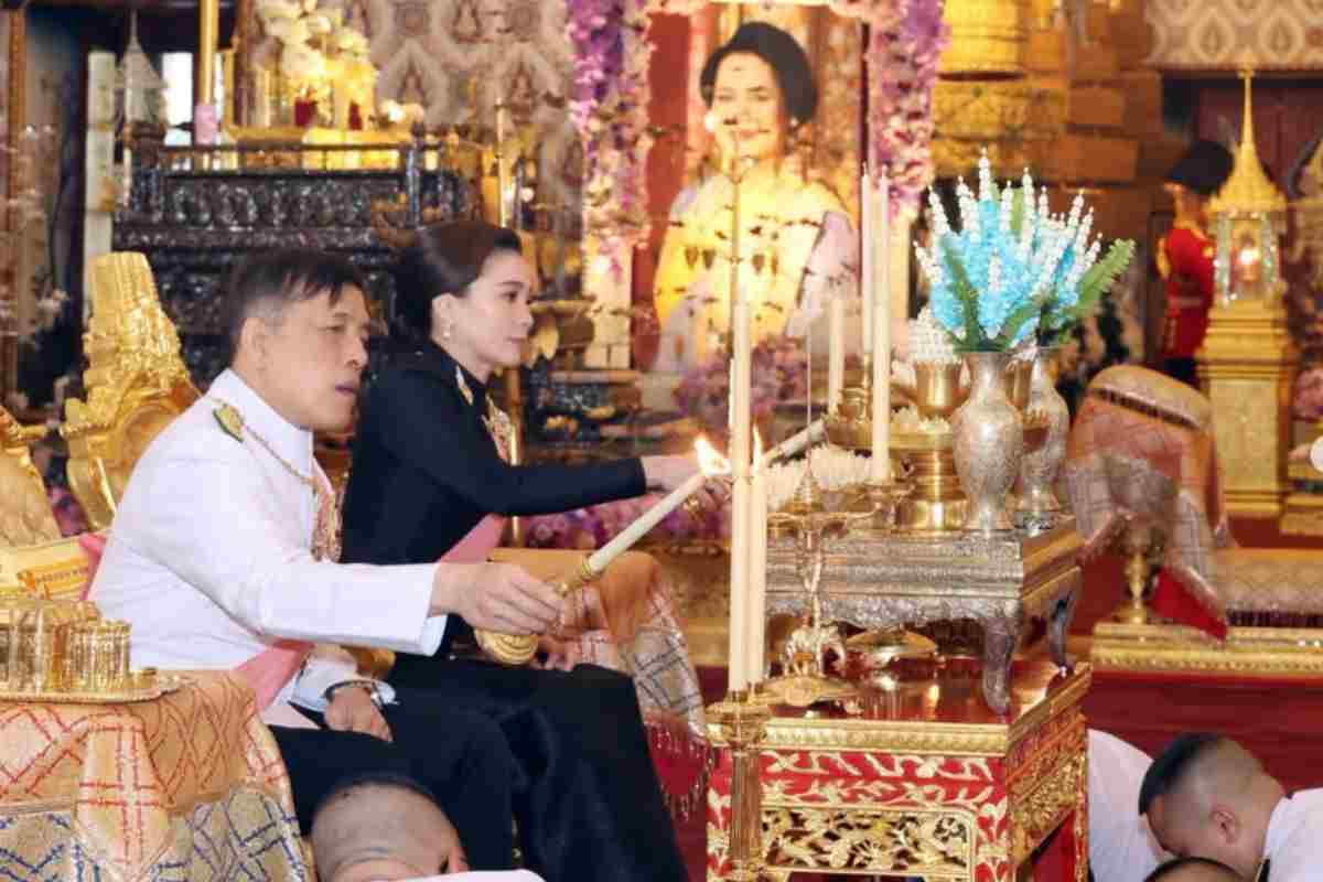 Le azioni in settori chiave, 52 yacht, 300 auto, 38 aerei e 17.000 case. Il patrimonio del Re più ricco del mondo