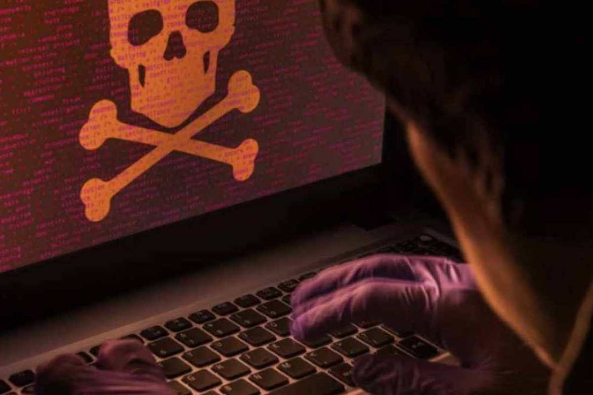 Si tratta dei sistemi di ricompensa casuale presenti in giochi come Dota 2 e Team Fortress 2, accusati di funzionare come una forma di gioco