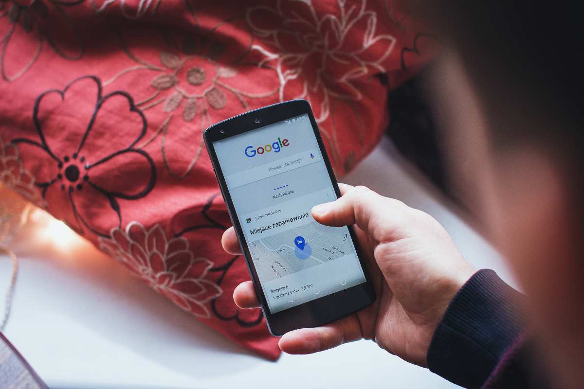 google maps autovelox avvertimento