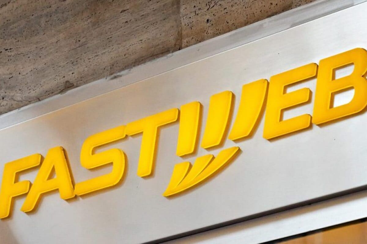 Insegna di negozio Fastweb