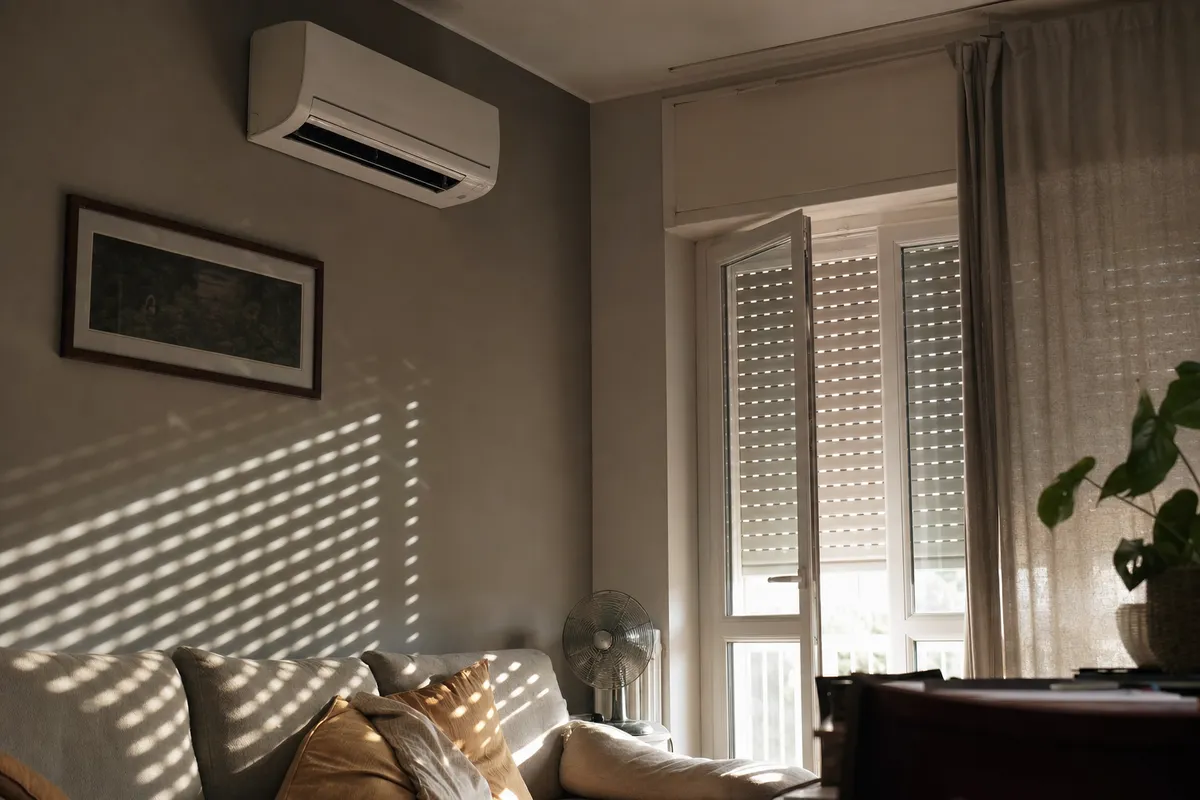 Come configurare il condizionatore per raffreddare di più e consumare meno energia